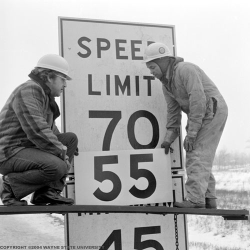 Official MUTCD Speed Limit Signs