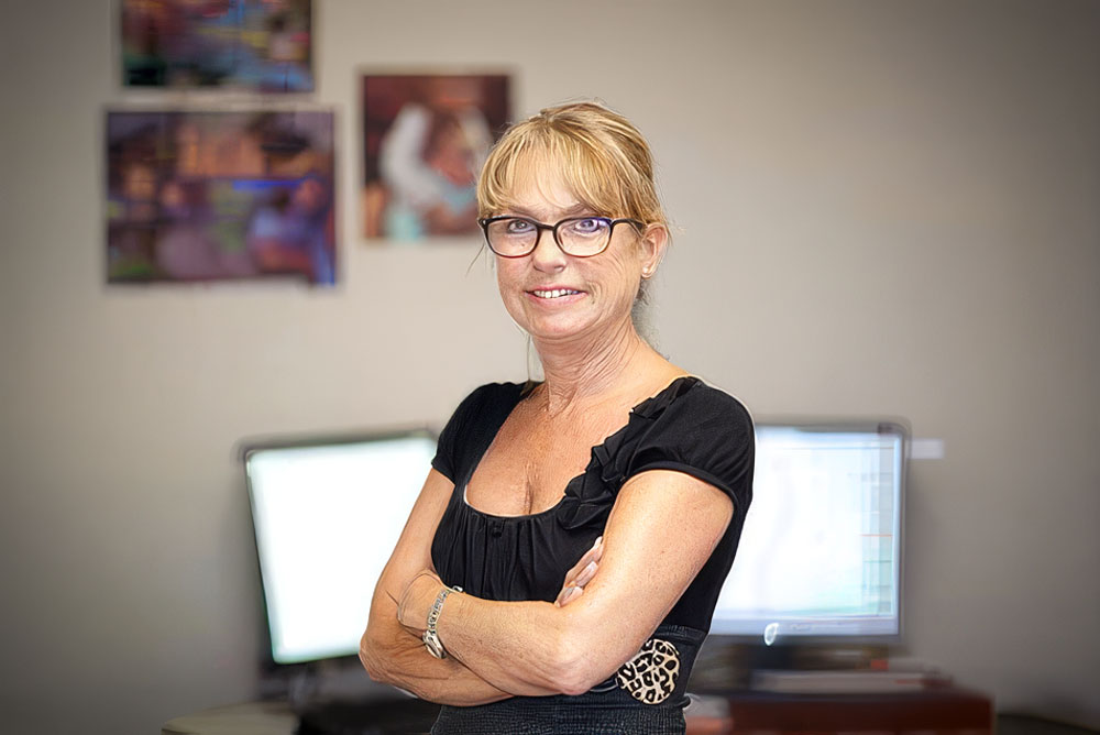 Debra Office