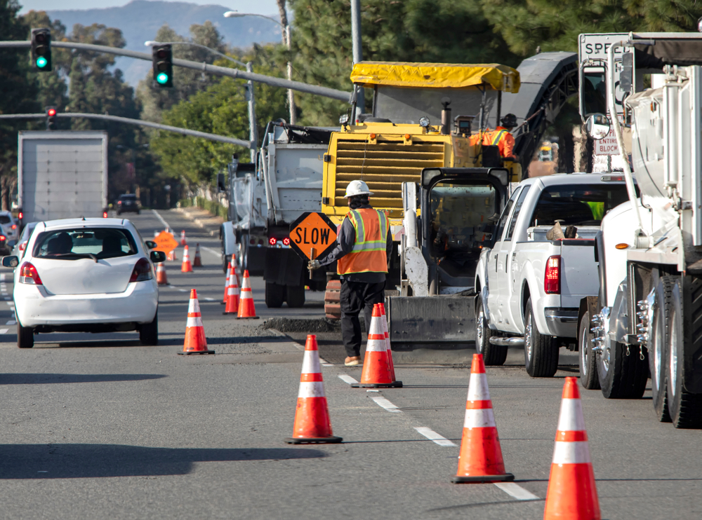 7 Useful Smart Work Zone Systems in 2023