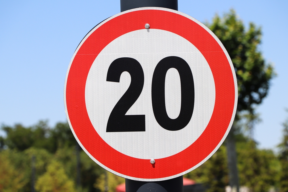 Maximum speed limit regulatory 20km traffic sign